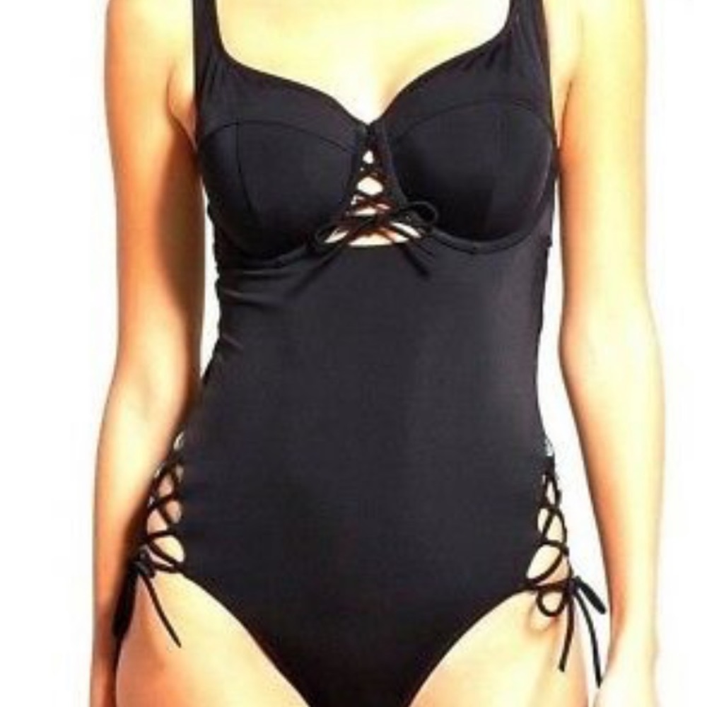 Shade & Shore one piece swim suit